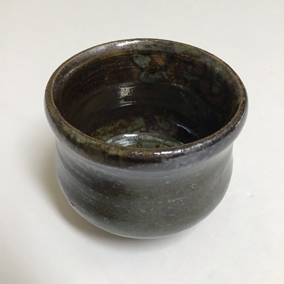 Studio Art Pottery Tea Bowl Sake Cup Handmade Green Glaze Brown Signed Vintage - Picture 10 of 16